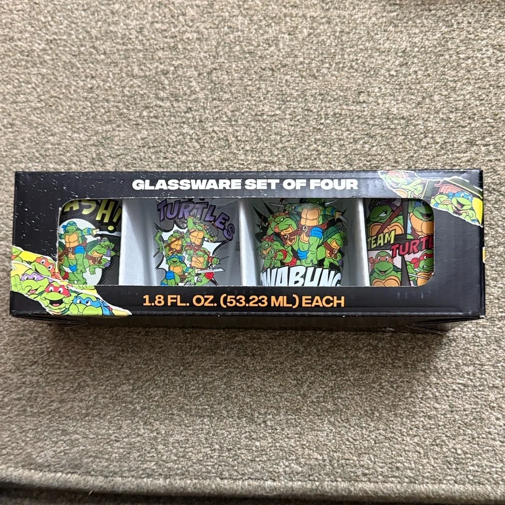 Nickelodeon TMNT Colorful Glassware Set